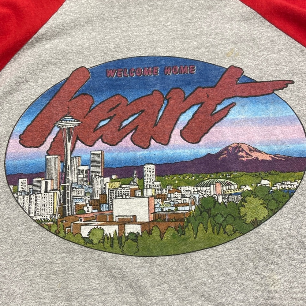 Vintage Heart Welcome Home Seattle Concert Shirt - XL
